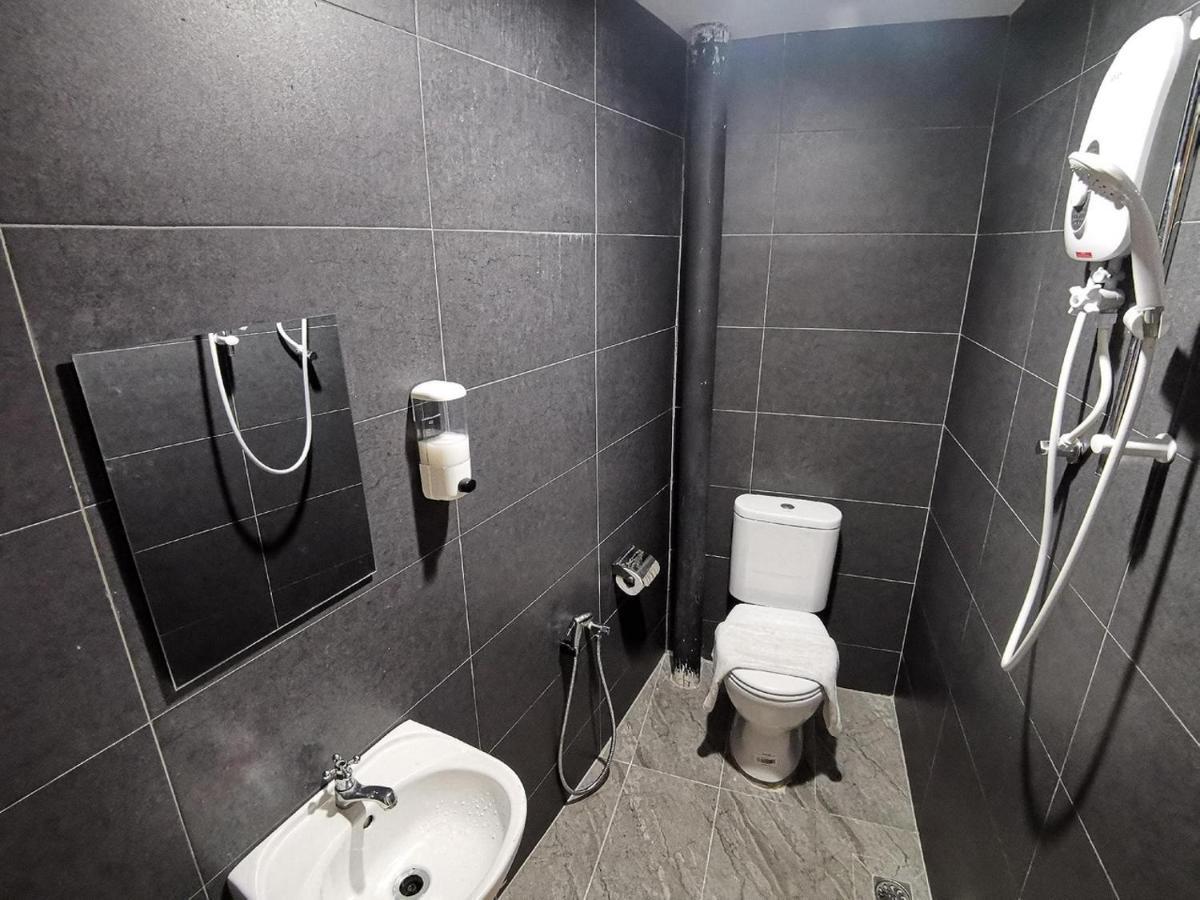 Juru Hotel Bukit Mertajam Esterno foto