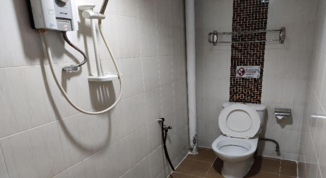 Juru Hotel Bukit Mertajam Esterno foto